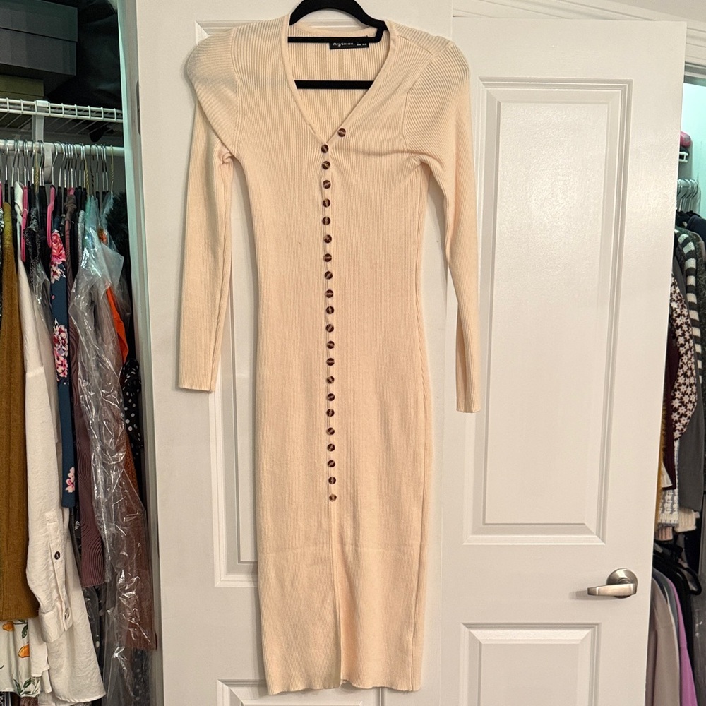 Forever 21 Cream Button-Down Long Sleeve Dress